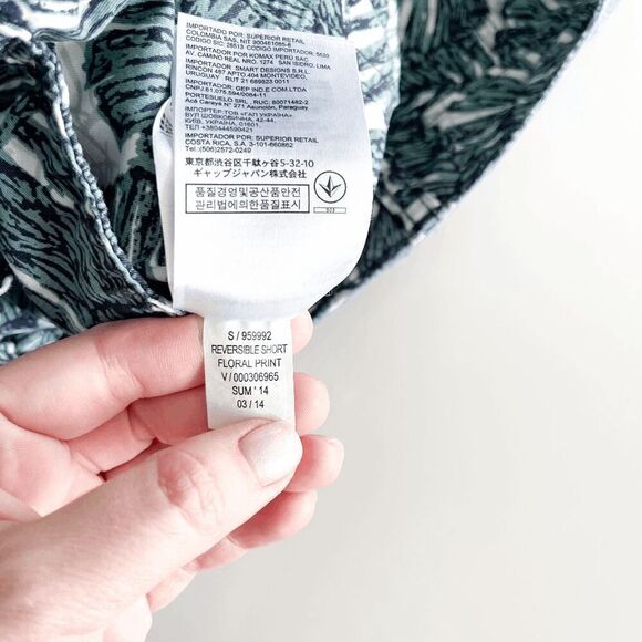 Gap Mens Reversible Bermuda Chino Floral Leaf Print Short Blue Green Size 34 - Picture 6 of 11